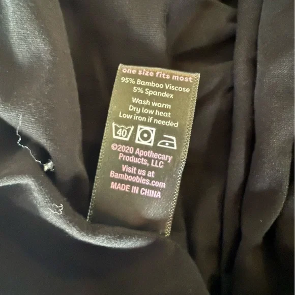 BUNDLE - lot of 5 nursing bamboo breastfeeding covers + bonus breast pads - Picture 3 of 16